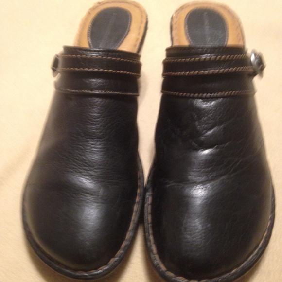 canyon river blues clogs